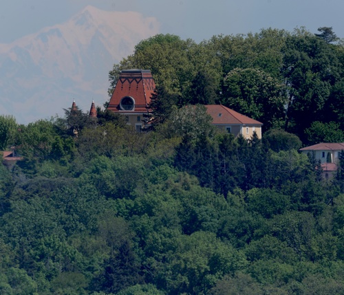Châteaux de Seyssuel, 3,3 km environ, Lumix G9, Maksutov102